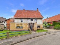 Hauptbild Charmantes Einfamilienhaus mit großem Grundstück und vielseitigem Entwicklungspotenzial